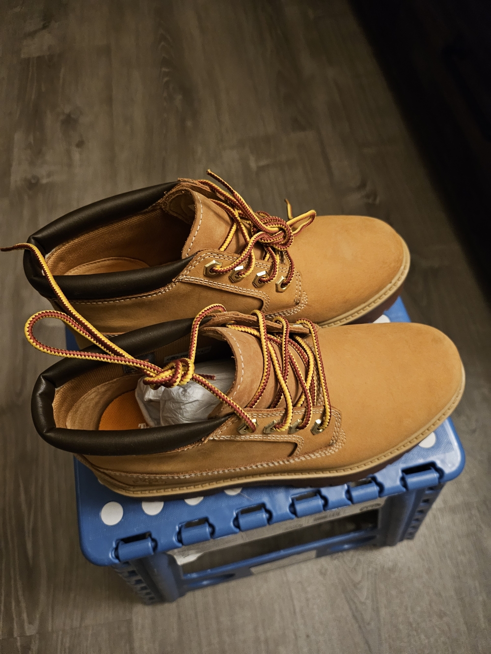 Timberland  Womens Wheat Nubuck Lace-Up Boots - Picture 5 of 5